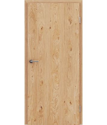 Veneered interior door with longitudinal structure GREENline – Oak knotty brushed naturally lacquered